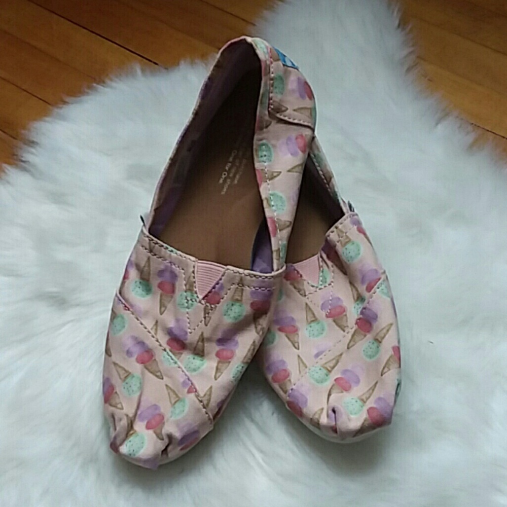 Ice cream cone Toms - Picture 1 of 4
